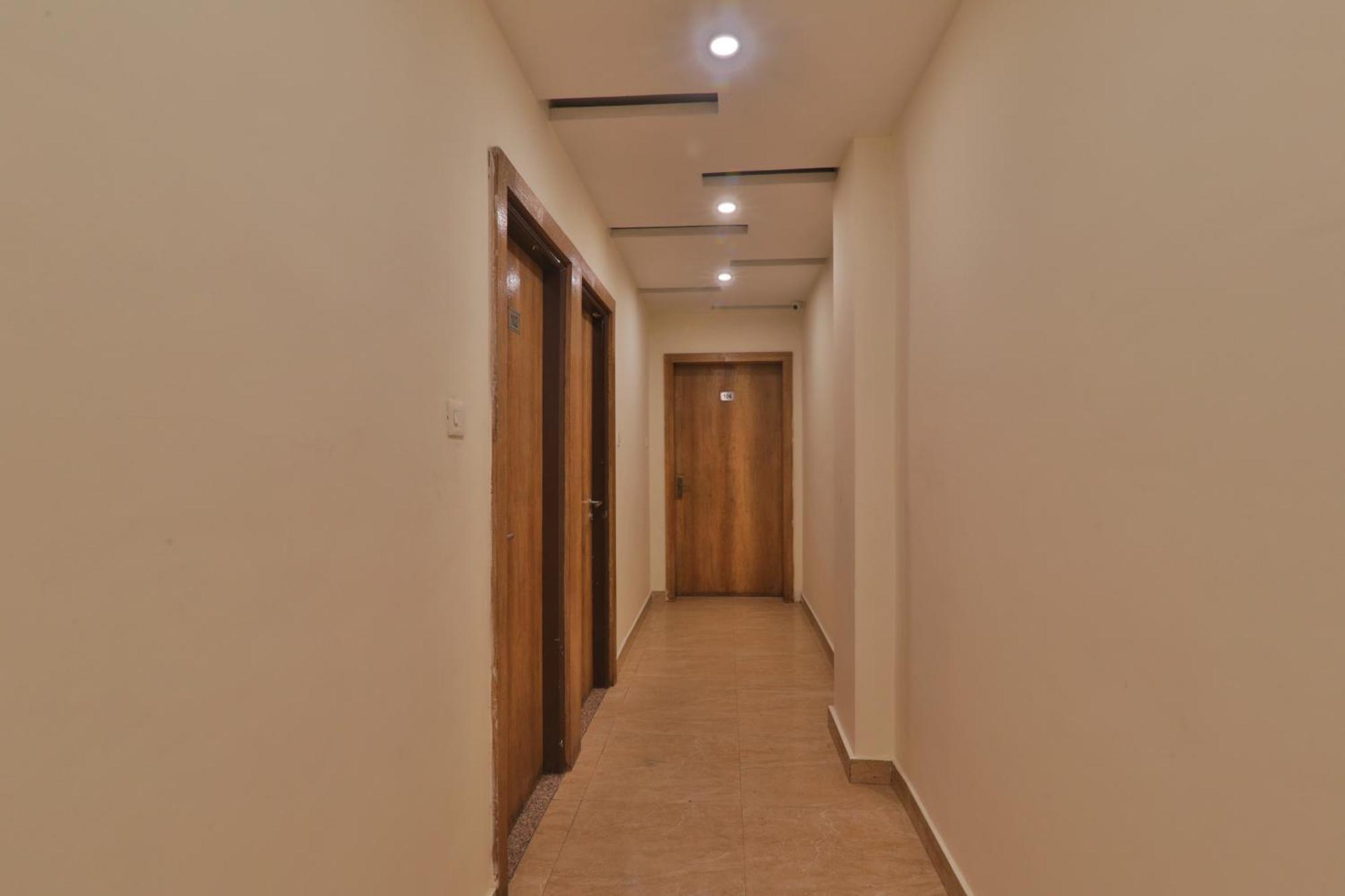 Hotel Janki Inn Sigra 2 Km From Kashi Vishwanath Dham Bénarès Extérieur photo